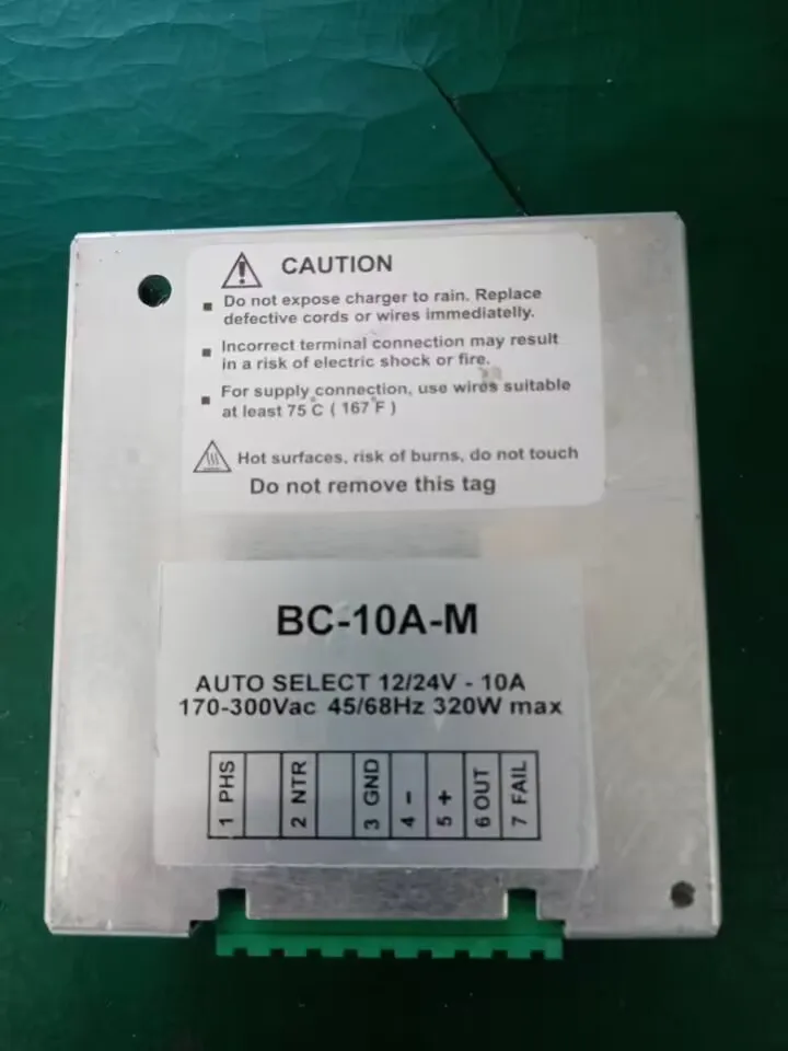 Generator Battery Charger Datakom Charger 12V/24V Auto Select BC-10A-M
